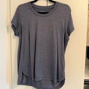 Athleta Women’s Uptempo Tee Large Medieval Violet/ Tempest Violet